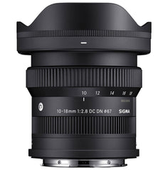 Professional camera lens for landscapes and portraits in Pakistan