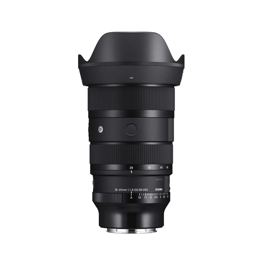 Professional zoom lens for mirrorless camera