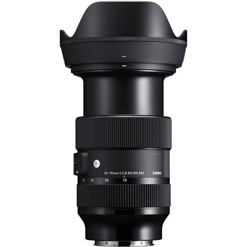 Standard zoom lens for Sony E-Mount cameras