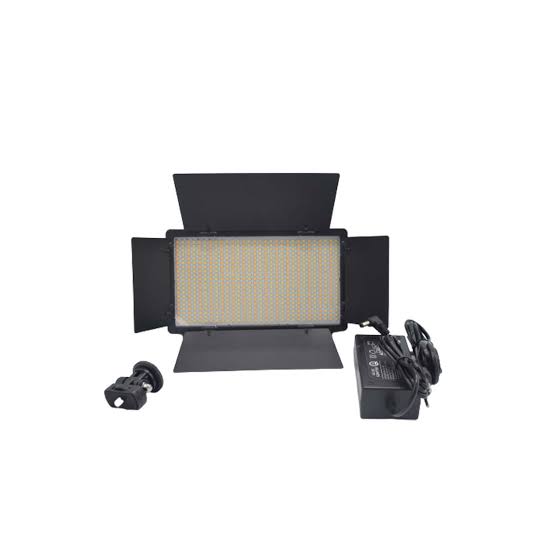 LED 600 Varicolor Professional Video Light