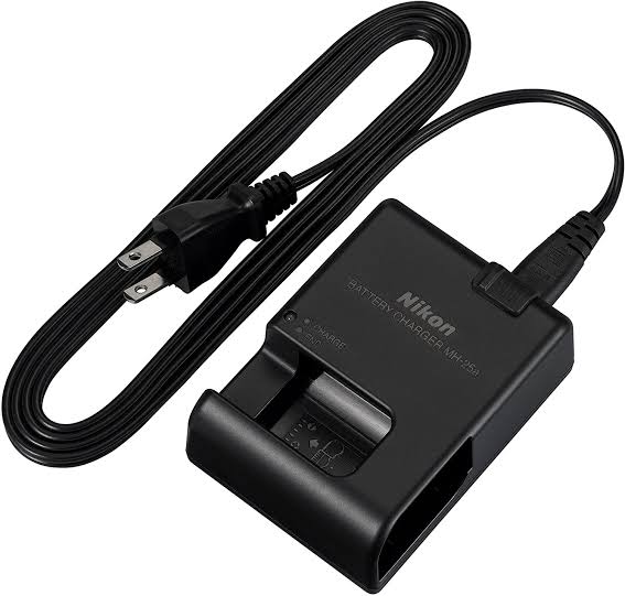 Nikon MH-25A Battery Charger for EN-EL15 Li-Ion Battery (original)