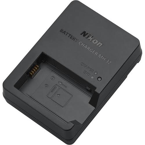 Nikon MH-32 Battery Charger (original)